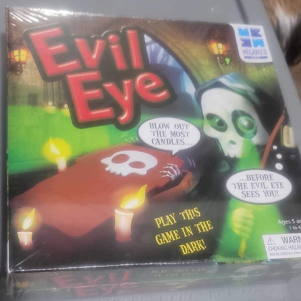 Evil Eye Game - Black and Green
